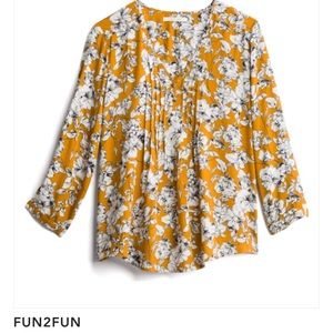 Fun2Fun Maley Pleated Detail 3/4 Top